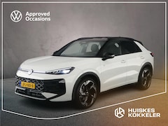 Volkswagen T-Roc - R-Line First Edition 1.5 eTSI 150pk DSG Automaat Adaptive cruise control, Black style, LED