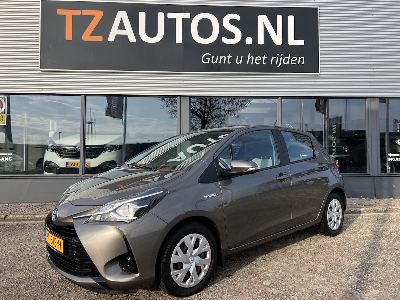 Toyota Yaris - 1.5 Hybrid Aspiration 1.5 Hybrid Aspiration - AutoWereld.nl