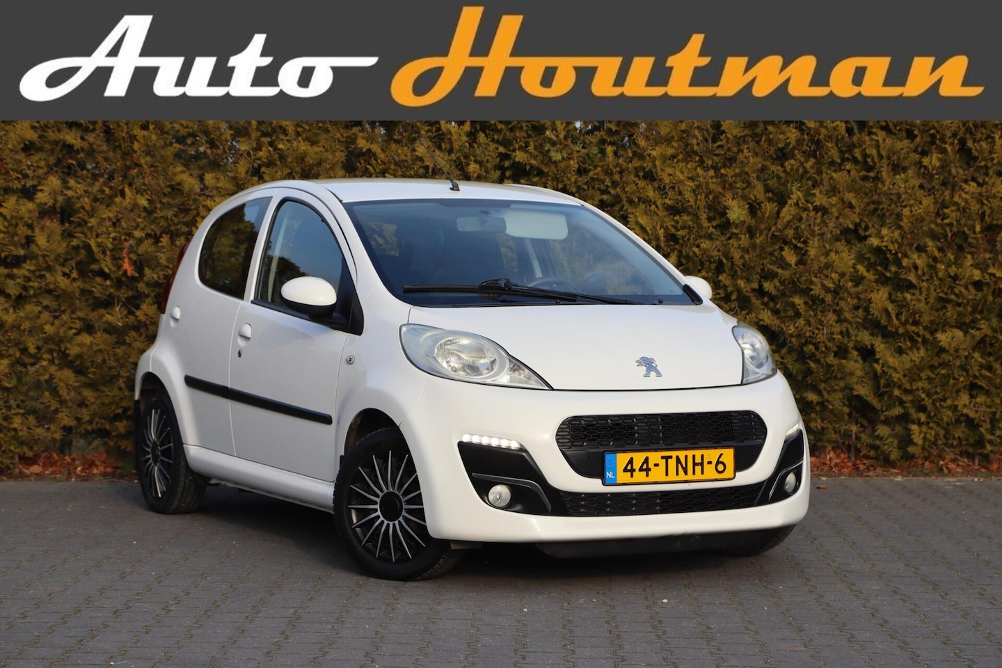 Peugeot 107 - 1.0-12V XS Automaat | 5 drs | 1ste Eigenaar | FLippers | Airco | Nieuwe koppeling - AutoWereld.nl