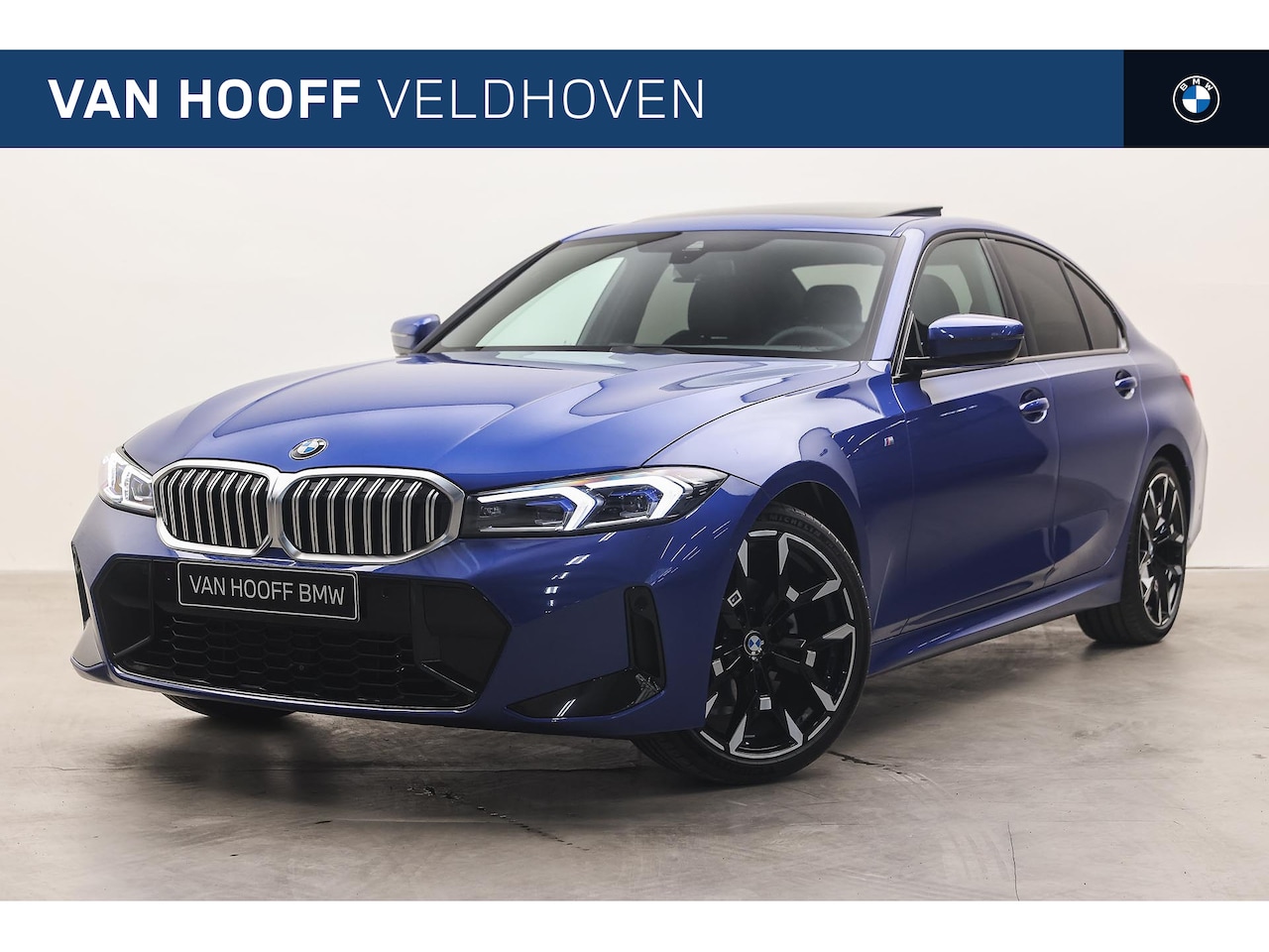 BMW 3-serie - 320i M Sport Automaat / Schuif-kanteldak / Trekhaak / Sportstoelen / Comfort Access / Adap - AutoWereld.nl