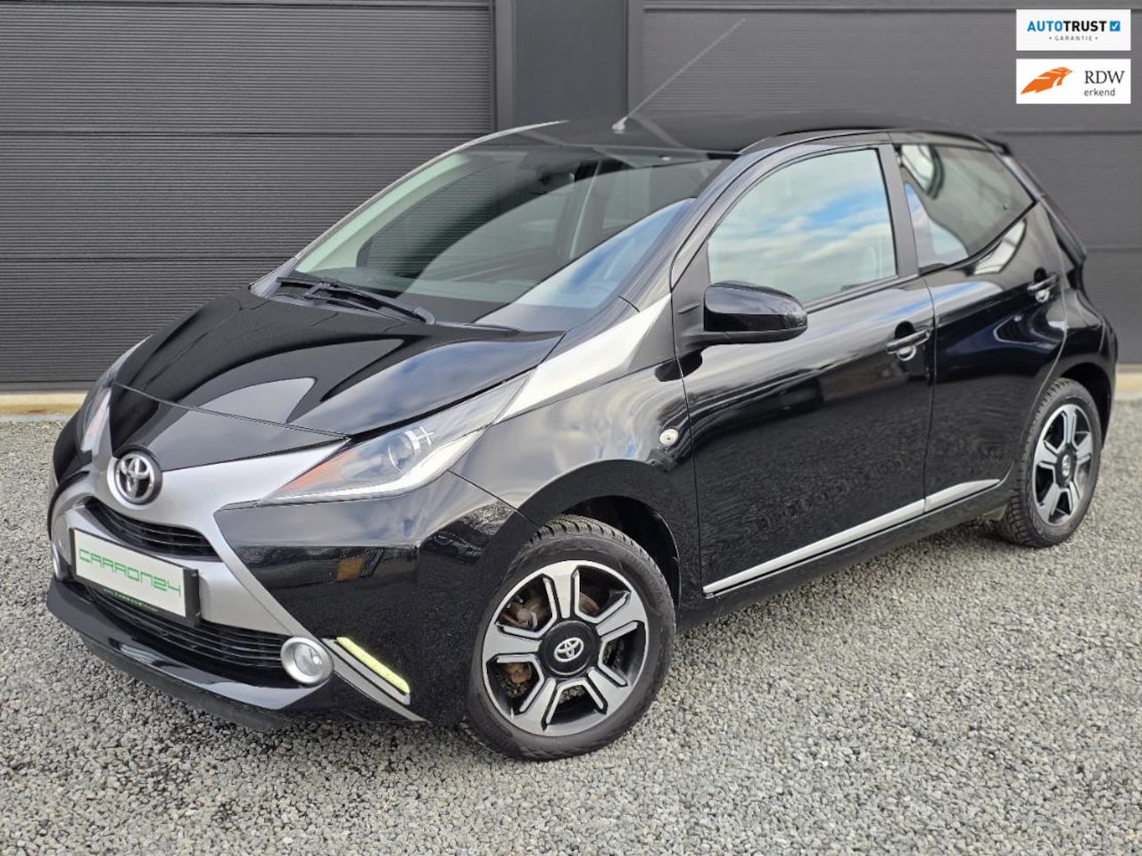 Toyota Aygo - 1.0 VVT-i x-clusiv | ECC | - AutoWereld.nl