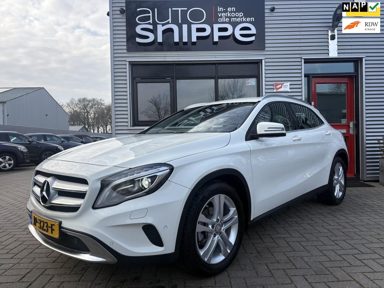 Mercedes-Benz GLA-Klasse - 200 Ambition -AUTOMAAT-1STE EIGENAAR-DEALER ONDERHOUDEN!-48.990 KM'S-AIRCO-CRUISECONTROL-E - AutoWereld.nl