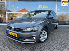 Volkswagen Polo - 1.0 MPI Comfortline | Trekhaak | CarPlay | Cruise | LED