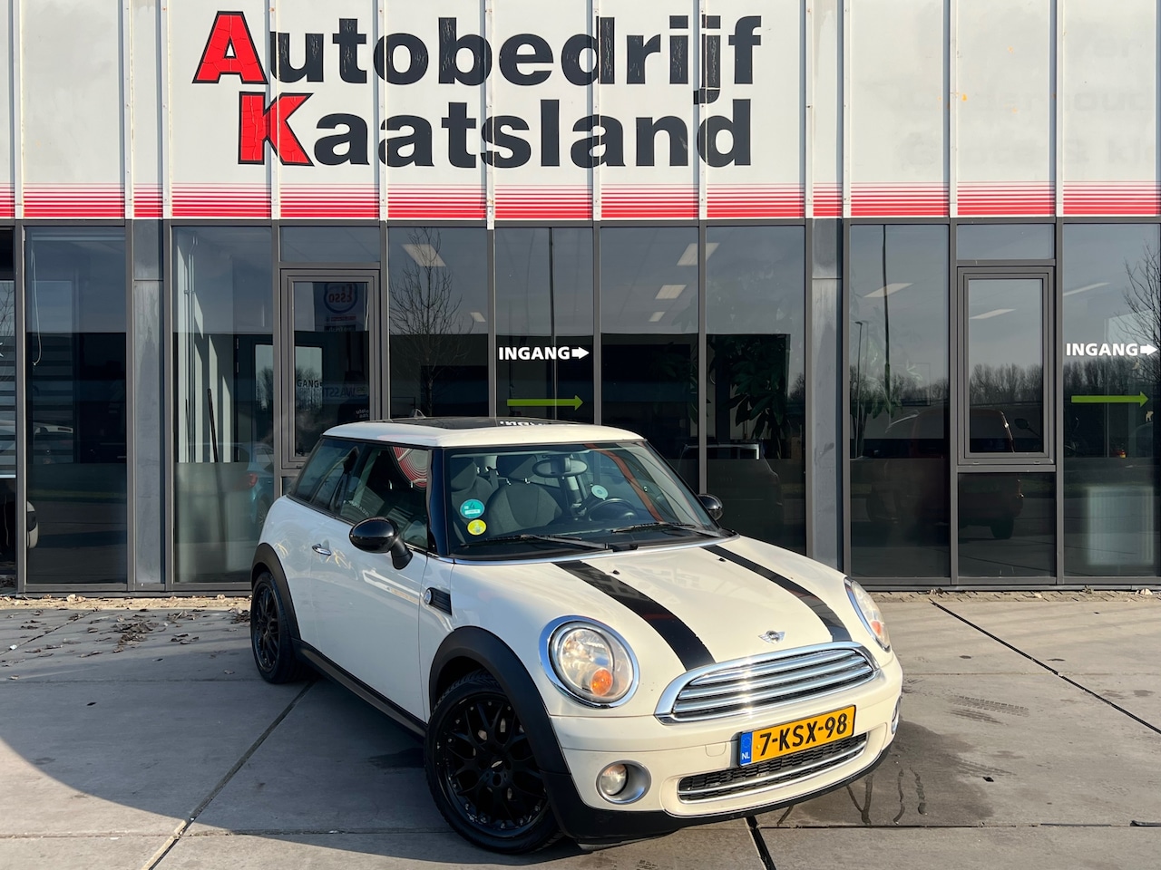 MINI One - Mini 1.4 - Nieuwe Koppeling ! - Airco ! - AutoWereld.nl