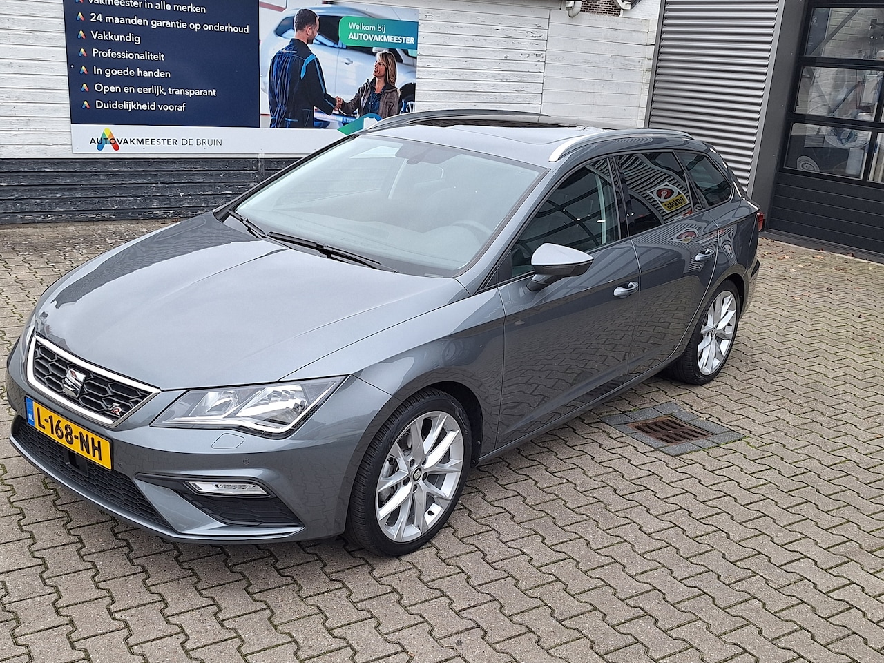 SEAT Leon ST - 1.4 EcoTSI Xcellence FR   110Kw / 150Pk - AutoWereld.nl