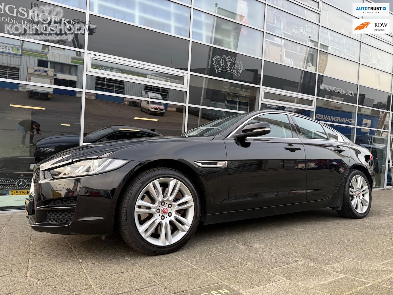 Jaguar XE - 2.0t AWD Portfolio 2.0t AWD Portfolio - AutoWereld.nl