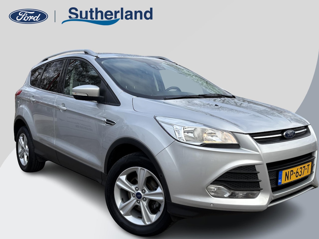 Ford Kuga - 1.5 Ecoboost Titanium 120pk Trekhaak | SYNC 2 | Stoelverwarming | Parkeersensoren voor + a - AutoWereld.nl