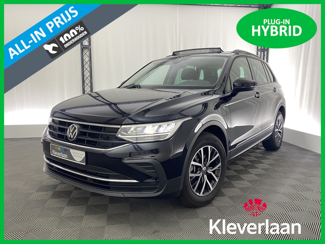 Volkswagen Tiguan - 1.4 PHEV Life Edition Automaat | Pano dak | Elek. Trekhaak | Navi | ACC | P. Sensoren | - AutoWereld.nl