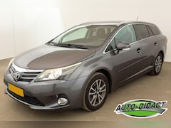 Toyota Avensis - 1.8 VVTi Clima Navi Business