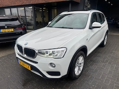 BMW X3 - SDrive18d Executive AUTOMAAT LED XENON PANO HEADUP CLIMA