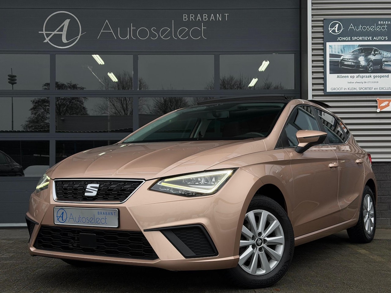 SEAT Ibiza - 1.0 TSI Style Pano DigiDash Navi - AutoWereld.nl