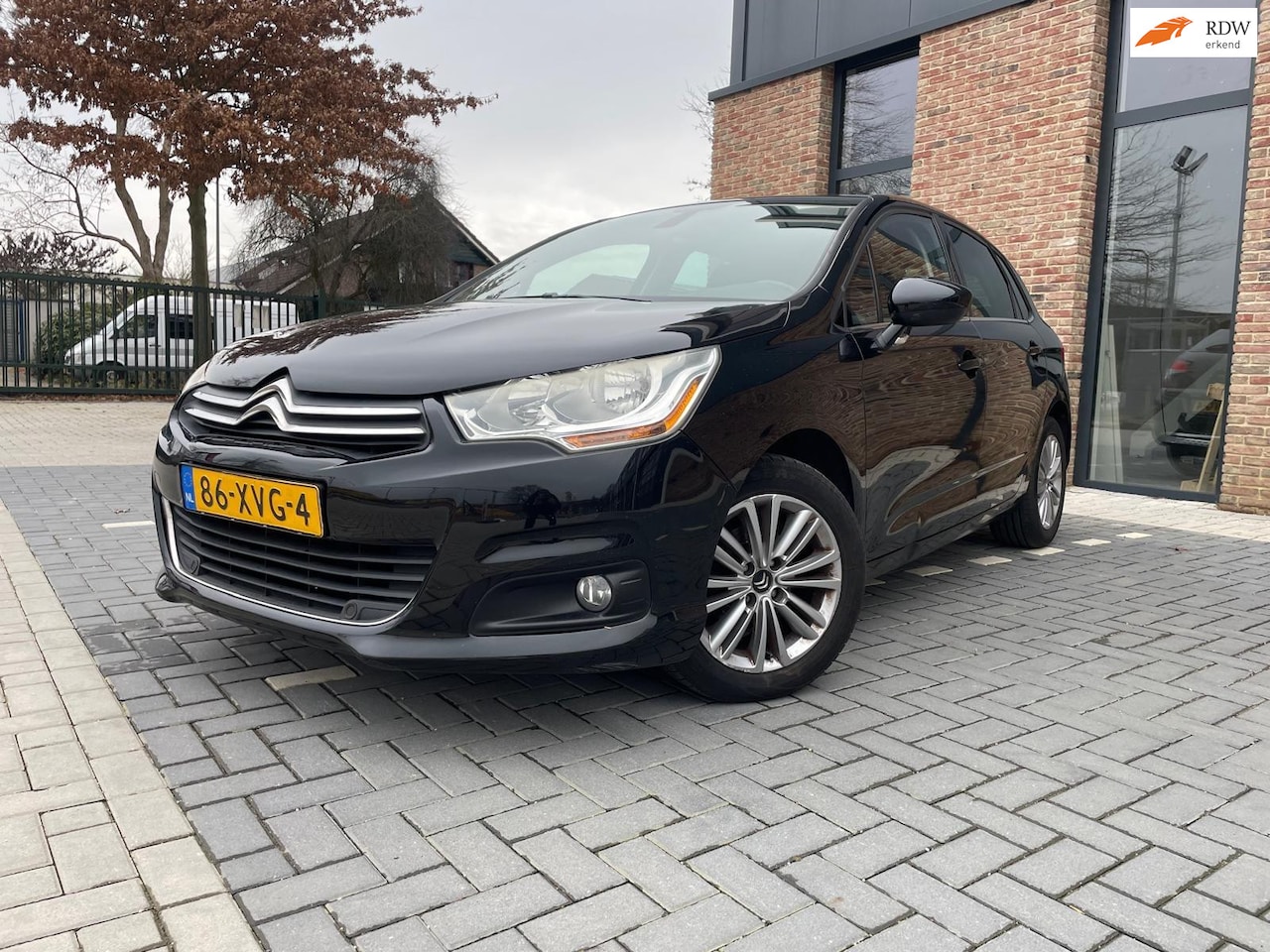 Citroën C4 - 1.4 VTi Collection 1.4 VTi Collection - AutoWereld.nl