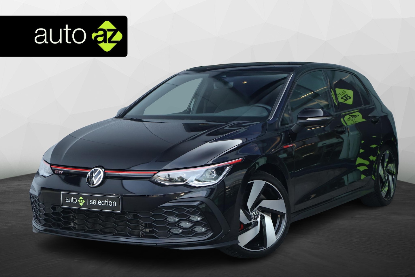 Volkswagen Golf - 2.0 TSI GTI / Carplay / Camera / Stoelverw - AutoWereld.nl