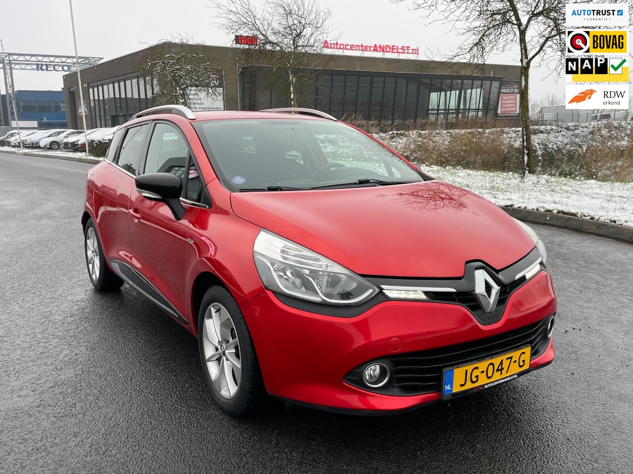 Renault Clio Estate - 0.9 TCe Limited 0.9 TCe Limited, Trekhaak, Cruise, Pdc, Navi, Geen import, Nap! - AutoWereld.nl