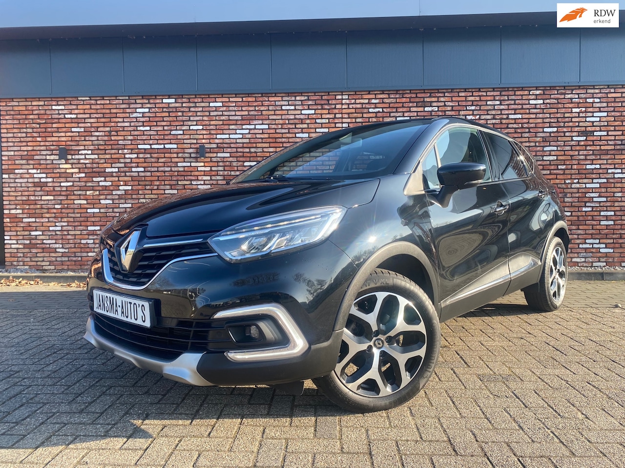 Renault Captur - 1.2 TCe Intens Automaat Trekhaak 2019 97000km! - AutoWereld.nl