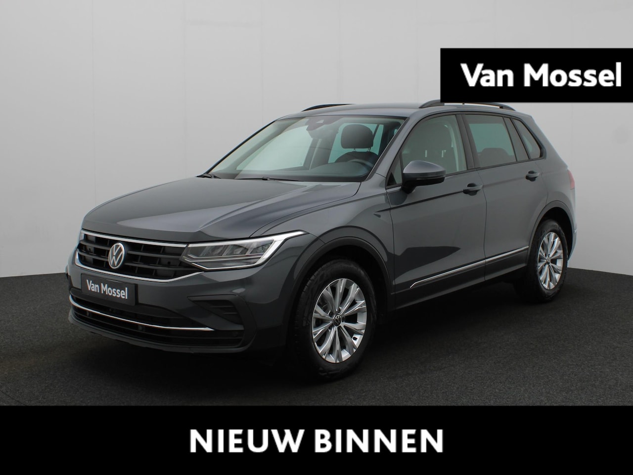Volkswagen Tiguan - 1.5 TSI Life | AUTOMAAT | NAVIGATIE | PARKEERSENSOREN | ADAPTIVE CRUISE CONTROL | CLIMATE - AutoWereld.nl