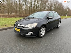 Opel Astra Sports Tourer - 1.4 Cosmo