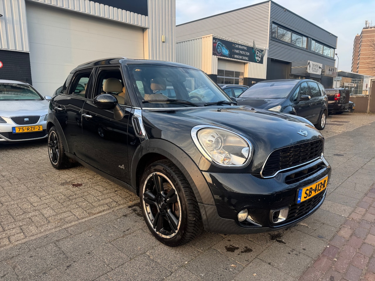 MINI Countryman - 1.6 Cooper S ALL4 Chili Mini 1.6 Cooper S ALL4 Chili - AutoWereld.nl