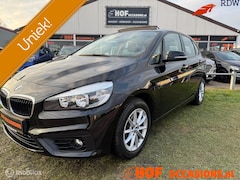 BMW 2-serie Active Tourer - 216i Exe. PANORAMADAK / NAVIGATIE