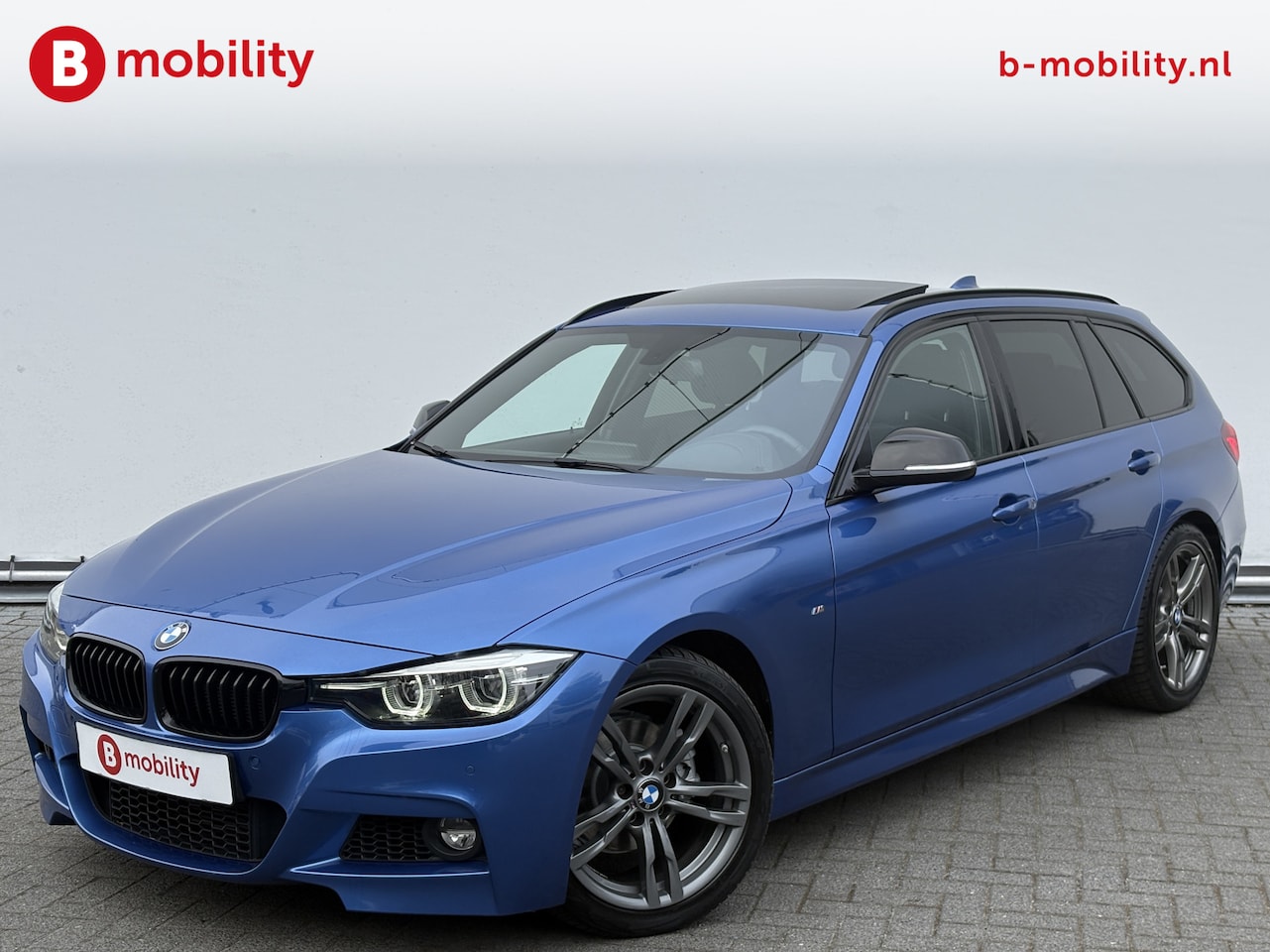 BMW 3-serie Touring - 318i High Executive M-Sport Trekhaak 1300kg Apple CarPlay | Panoramadak | Leer | Stoelverw - AutoWereld.nl