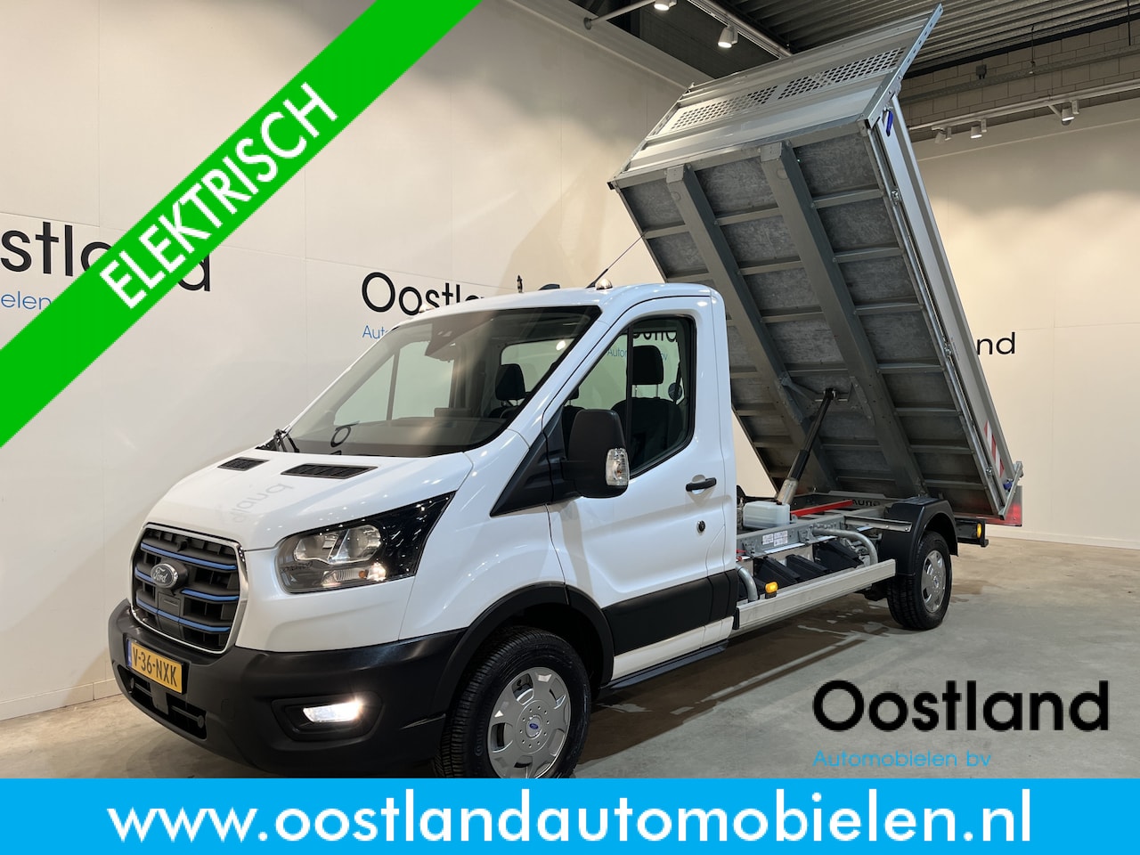 Ford E-Transit - 350 L3H1 Trend 68 kWh RWD Kipper / Tipper / 100% Elektrisch / Airco / Cruise Control / Cam - AutoWereld.nl