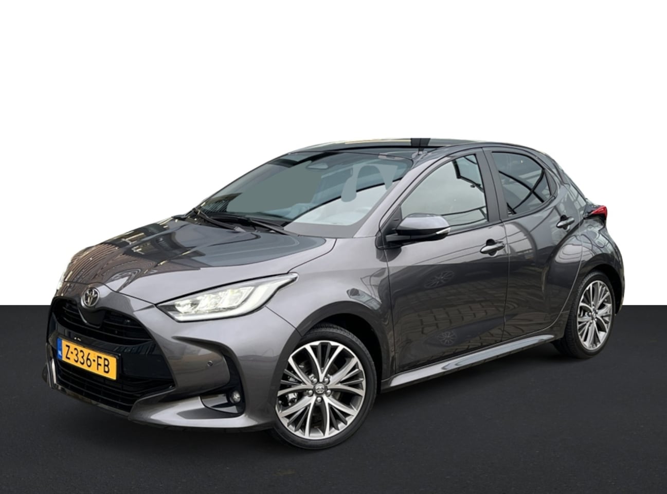 Toyota Yaris - 1.5 Hyb. 130 Exec | Panoramadak | Headup Display | JBL Audio - AutoWereld.nl