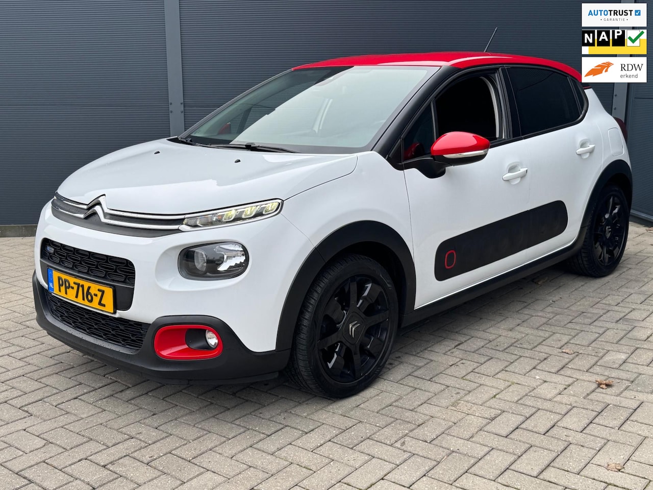 Citroën C3 - 1.2 PureTech / Navi / Camera / Nap - AutoWereld.nl
