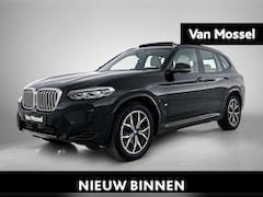 BMW X3 - xDrive30e | PANORAMADAK | ACHTERUITRIJCAMERA | STOELVERWARMING | HEAD-UP | LEDEREN BEKLEDI
