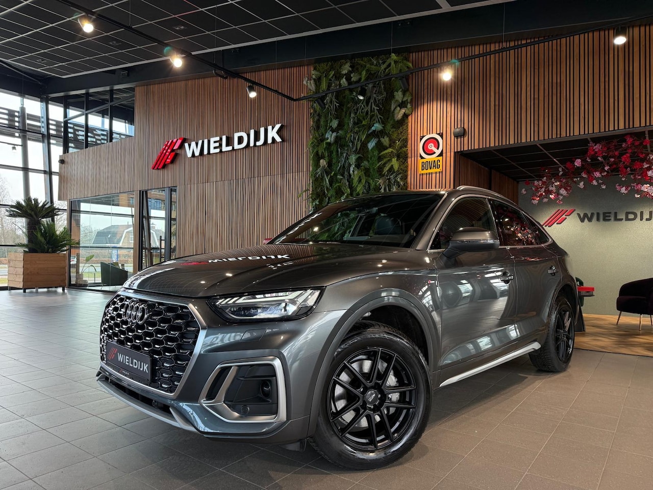 Audi Q5 Sportback - 40 TFSI S tronic quattro S line business - AutoWereld.nl