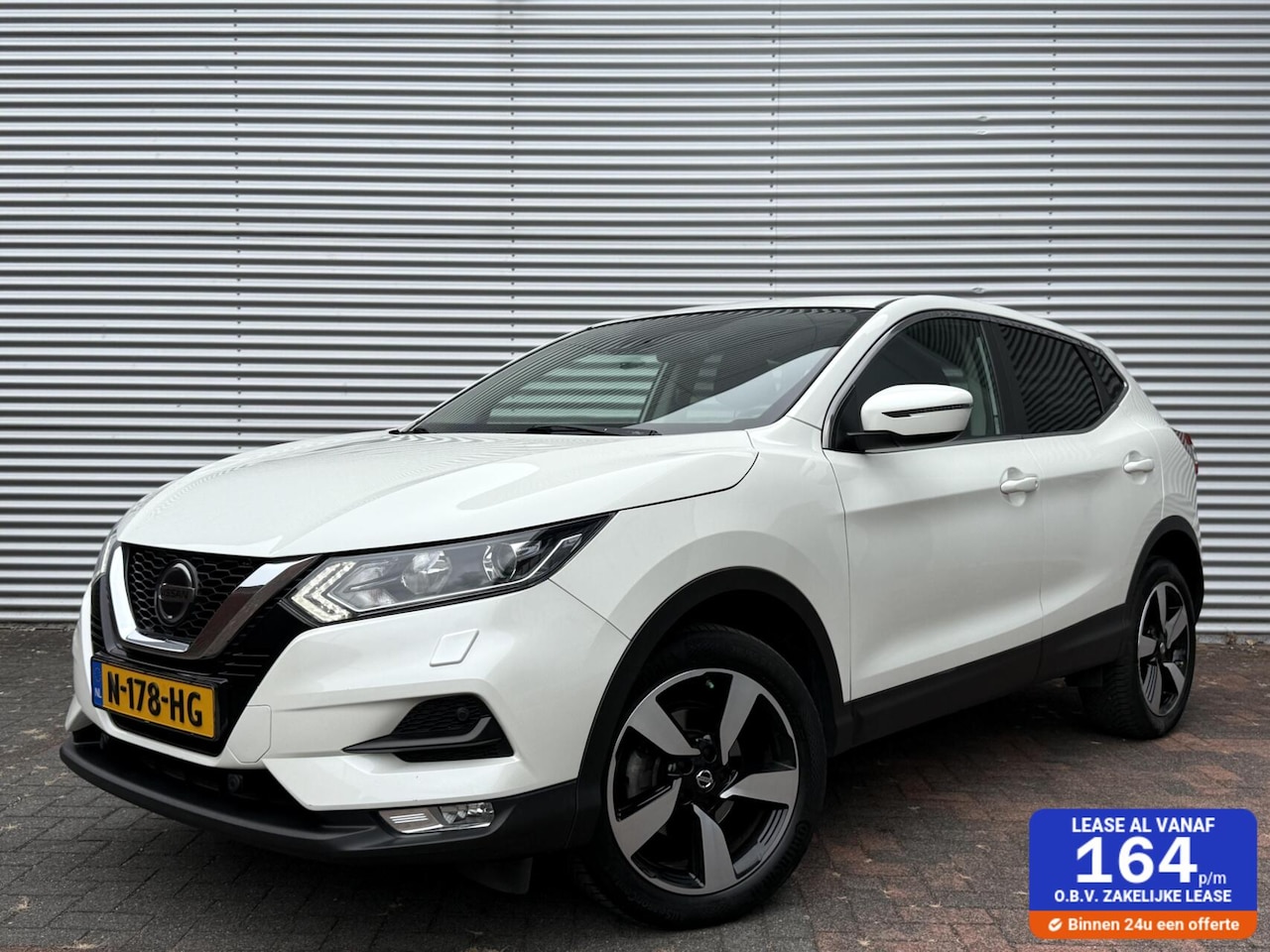 Nissan Qashqai - 1.2 Acenta Camera Cruise Navi Led Pdc Aux 2018 Eerste Eigenaar - AutoWereld.nl