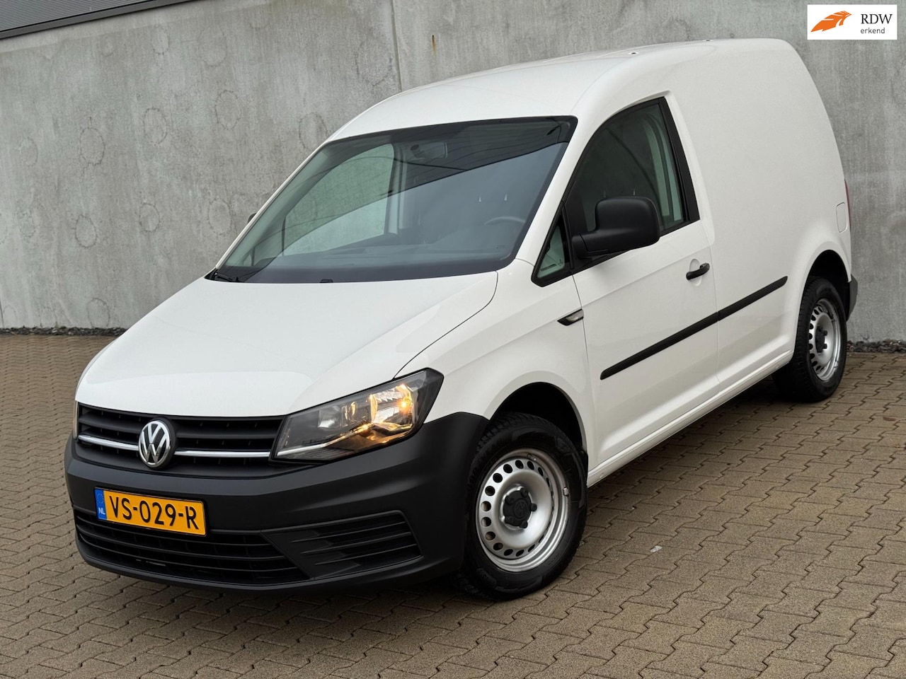Volkswagen Caddy - 2.0 TDI 2016 MARGE Airco NAP OH Strakke bus - AutoWereld.nl