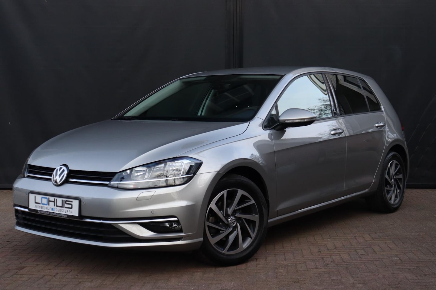 Volkswagen Golf - 1.0 TSI Trendline | CARPLAY | STOELVERWARMING | ACC - AutoWereld.nl
