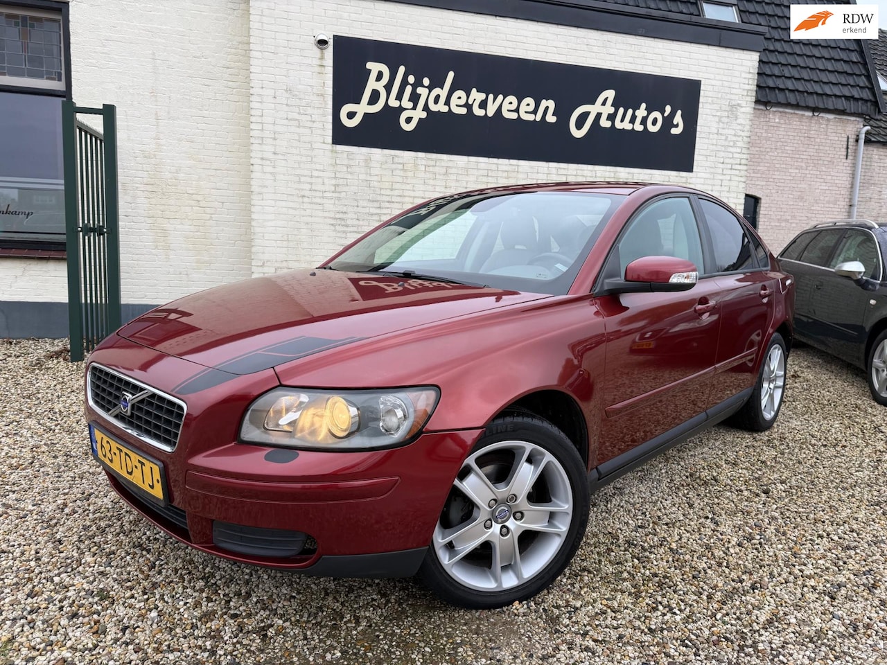 Volvo S40 - 1.6 Edition II Sport Clima | Cruise | LM | PDC | Trekhaak - AutoWereld.nl