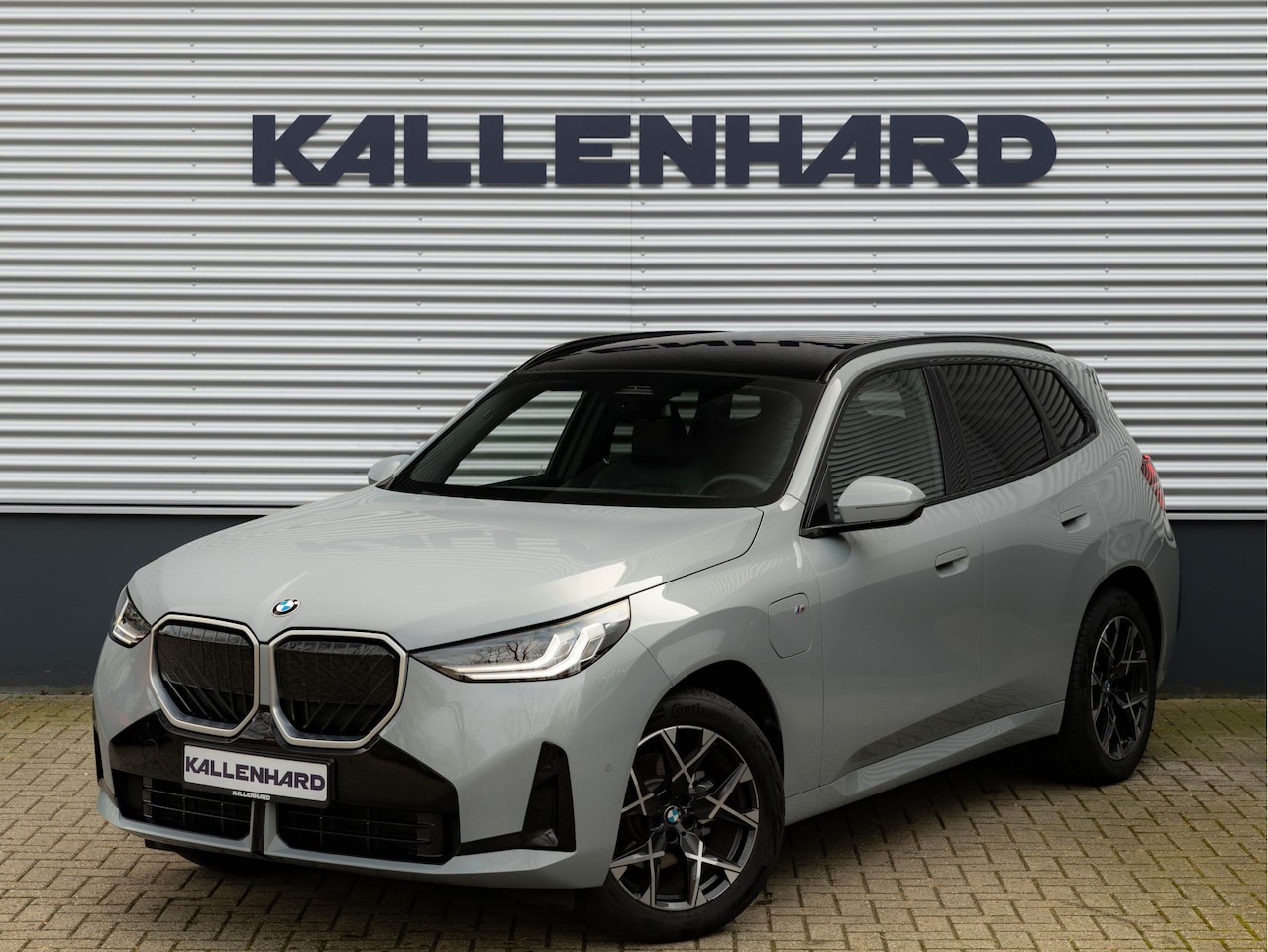 BMW X3 - 30e xDrive M-Sport - Pano - Trekhaak - Stuurwiel Verwarmd - ACC - AutoWereld.nl