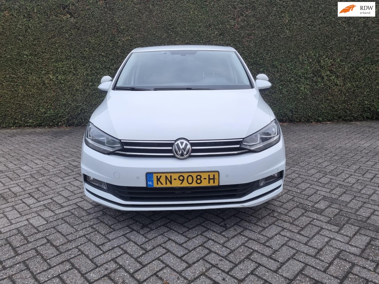 Volkswagen Touran - 2.0 TDI SCR Comfortline 2.0 TDI SCR Comfortline - AutoWereld.nl