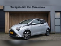 Toyota Aygo - 1.0 VVT-i 72pk x-joy 5Drs Clima Groot scherm 15inch LM A-Camera LED Elek.pack 11584km *NL