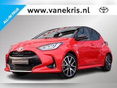 Toyota Yaris - 1.5 Hybrid Launch Edition, Trekhaak, Stoelverwarming , Apple Carplay / Android Auto, parke