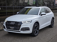 Audi Q5 - 55 TFSI e quattro Competition|PANO|MATRIX|ACC