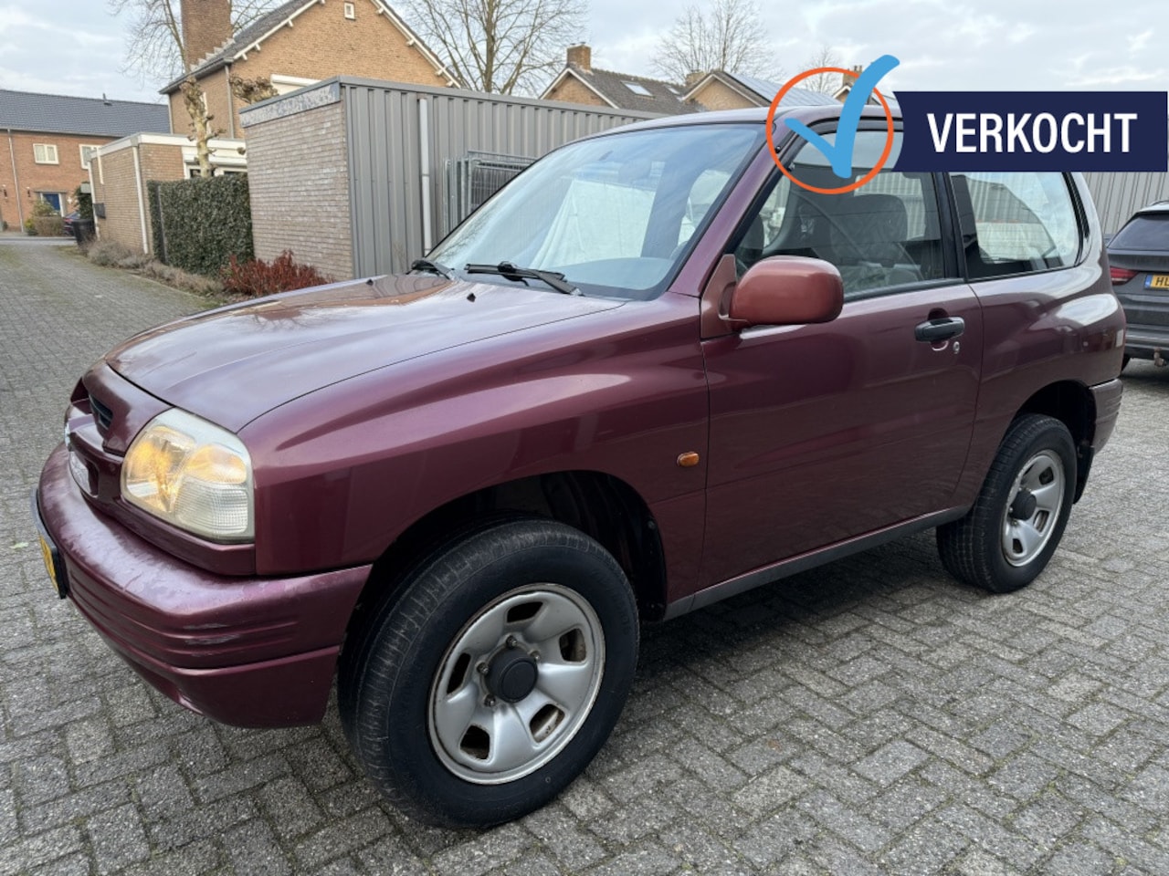 Suzuki Grand Vitara - 2.0 Metal Top 1999 4X4 AIRCO 222000 NAP - AutoWereld.nl