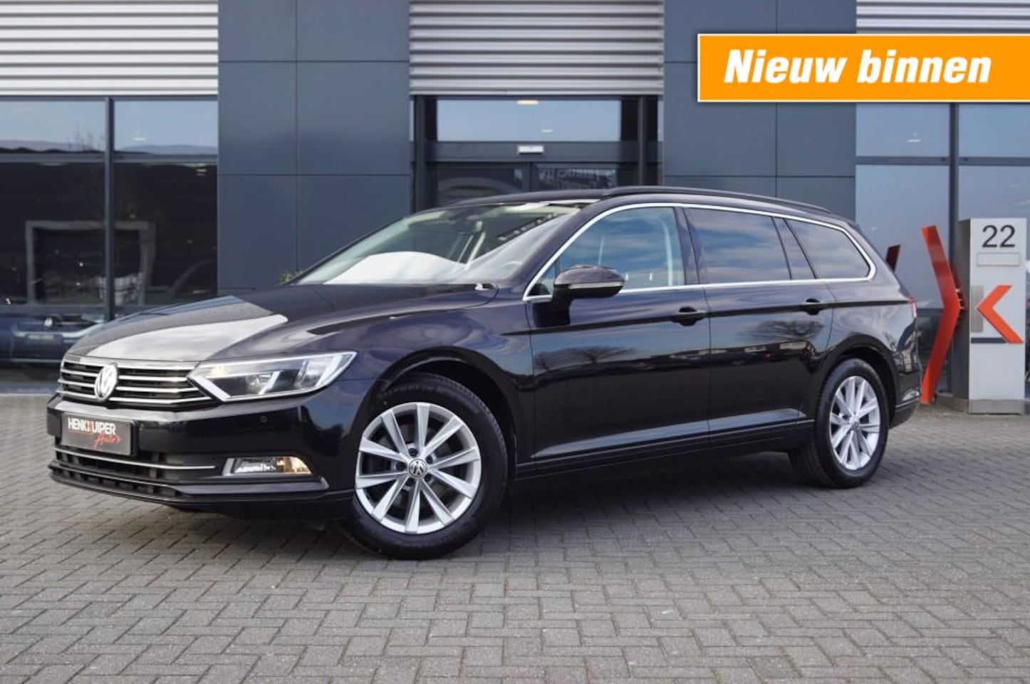 Volkswagen Passat Variant - 1.4 TSI ACT Comfortline Business 150pk / Navi / PDC / 17 Inch. LM - AutoWereld.nl