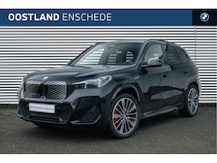 BMW iX1 - xDrive30 High Executive M Sport / Panoramadak / Sportstoelen / M Adaptief onderstel / Comf
