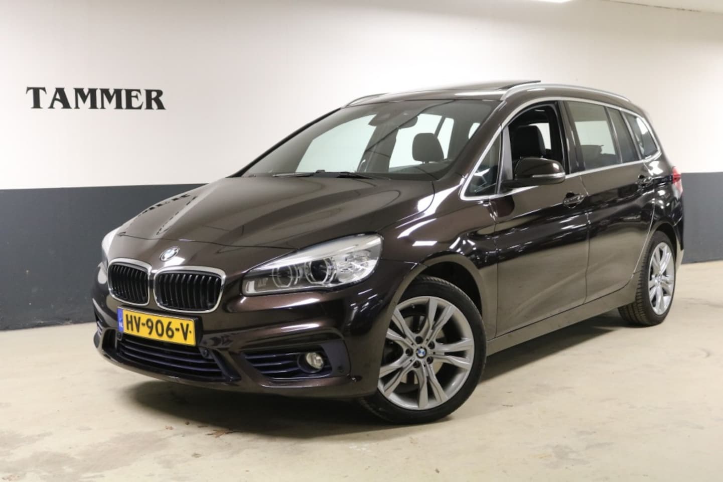 BMW 2-serie Gran Tourer - 218I SPORT 7 Persoon .zeer nette auto-Panorama ,Leer. - AutoWereld.nl