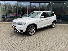 BMW X3 - sDrive20i High Exe, SportLeer, Xenon, Elekt Trekhk, NaviPro, Dealer OH, Stoelverw