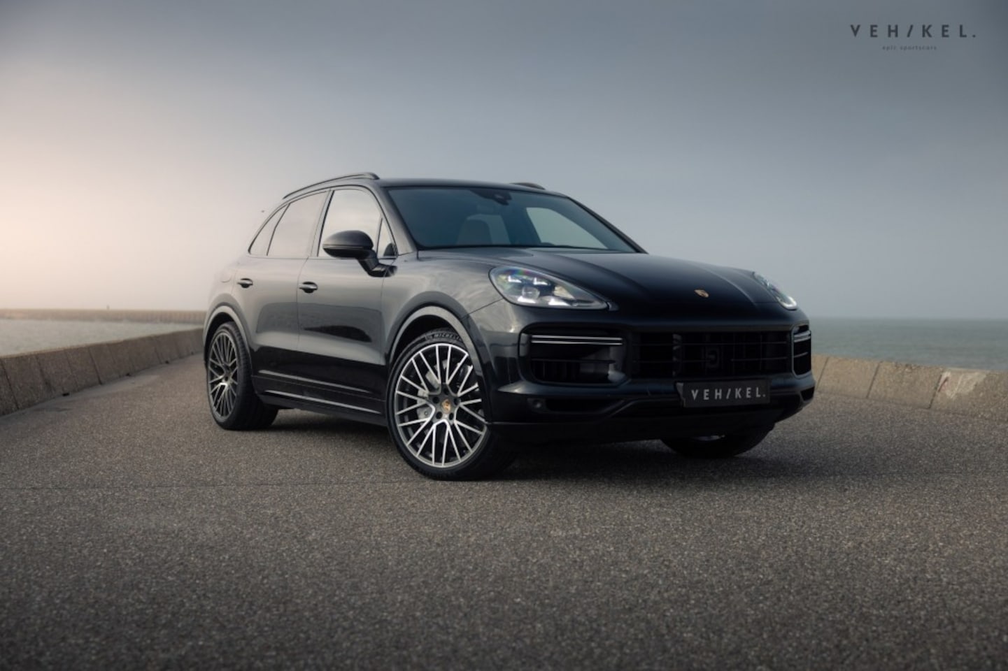 Porsche Cayenne - 4.0 TURBO - Pano - 22 Spyder Design - Sport Chrono - Apple Carplay. - AutoWereld.nl