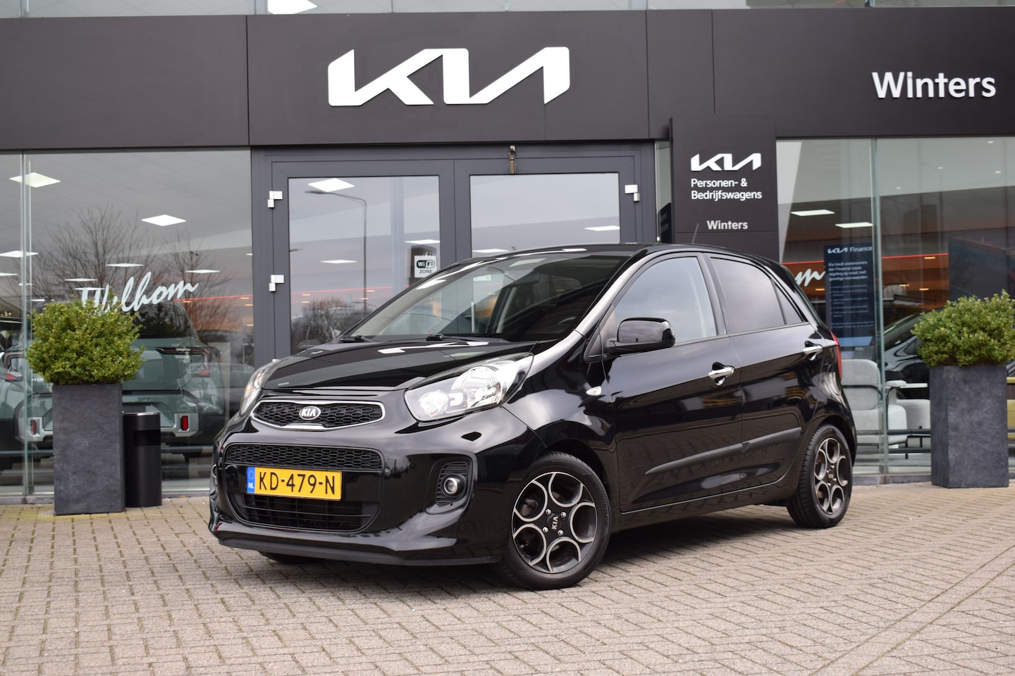 Kia Picanto - 1.0 CVVT ComfortPlusLine Navigator | Cruise Control | Navigatie | Camera | 14" Lichtmetale - AutoWereld.nl