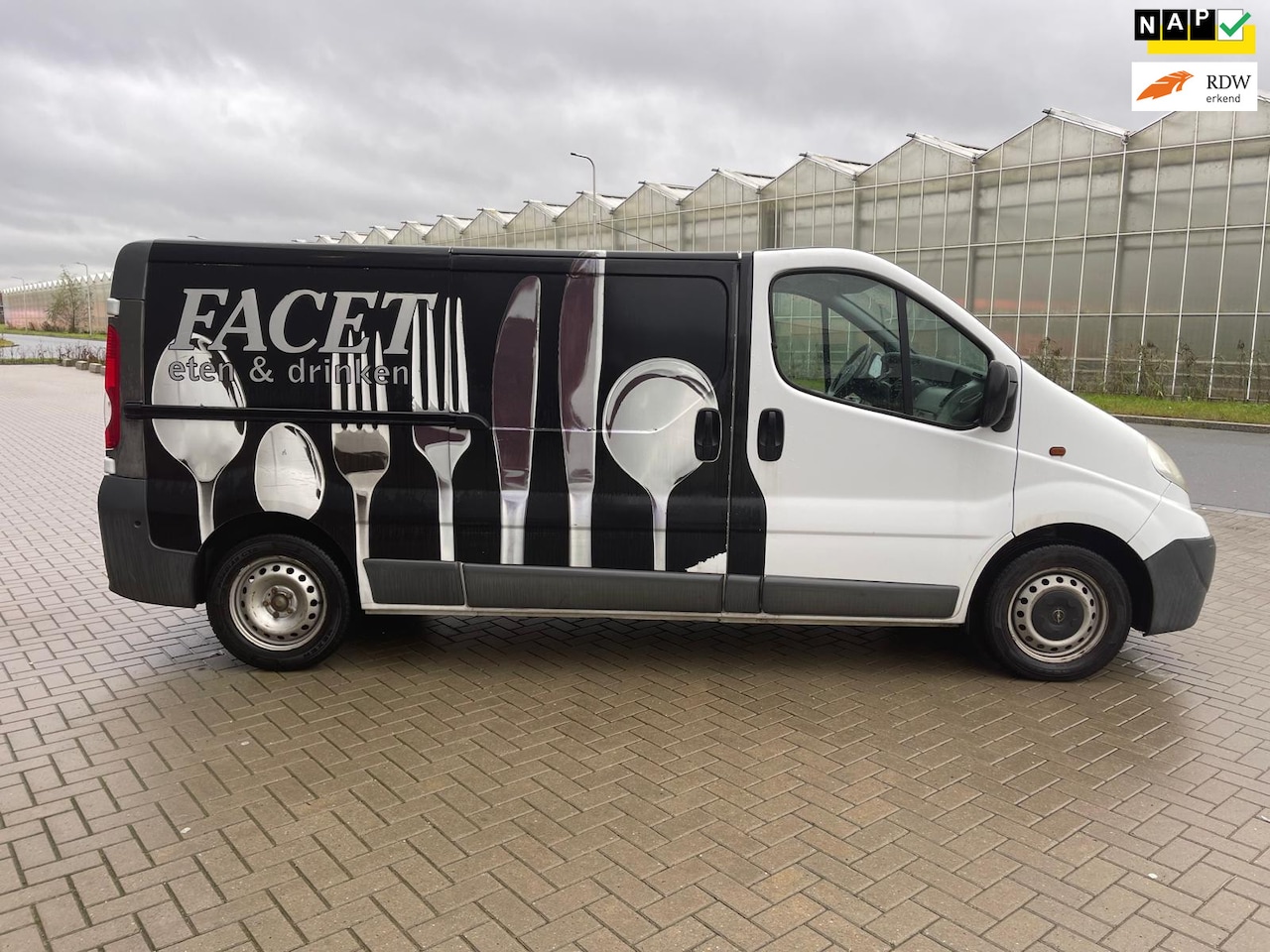 Opel Vivaro - 2.0 CDTI L2H1 64.000 NAP KOELING AIRCO LANG WIT 2007 - AutoWereld.nl