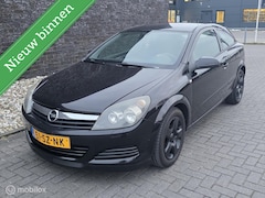 Opel Astra GTC - 1.6 Edition - Cruise - Airco - Nw apk