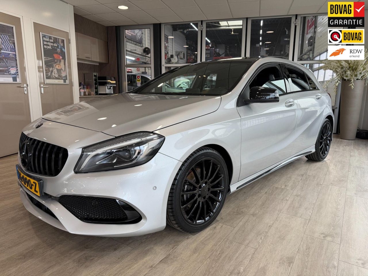 Mercedes-Benz A-klasse - 180 Prestige AMG-Line - AutoWereld.nl