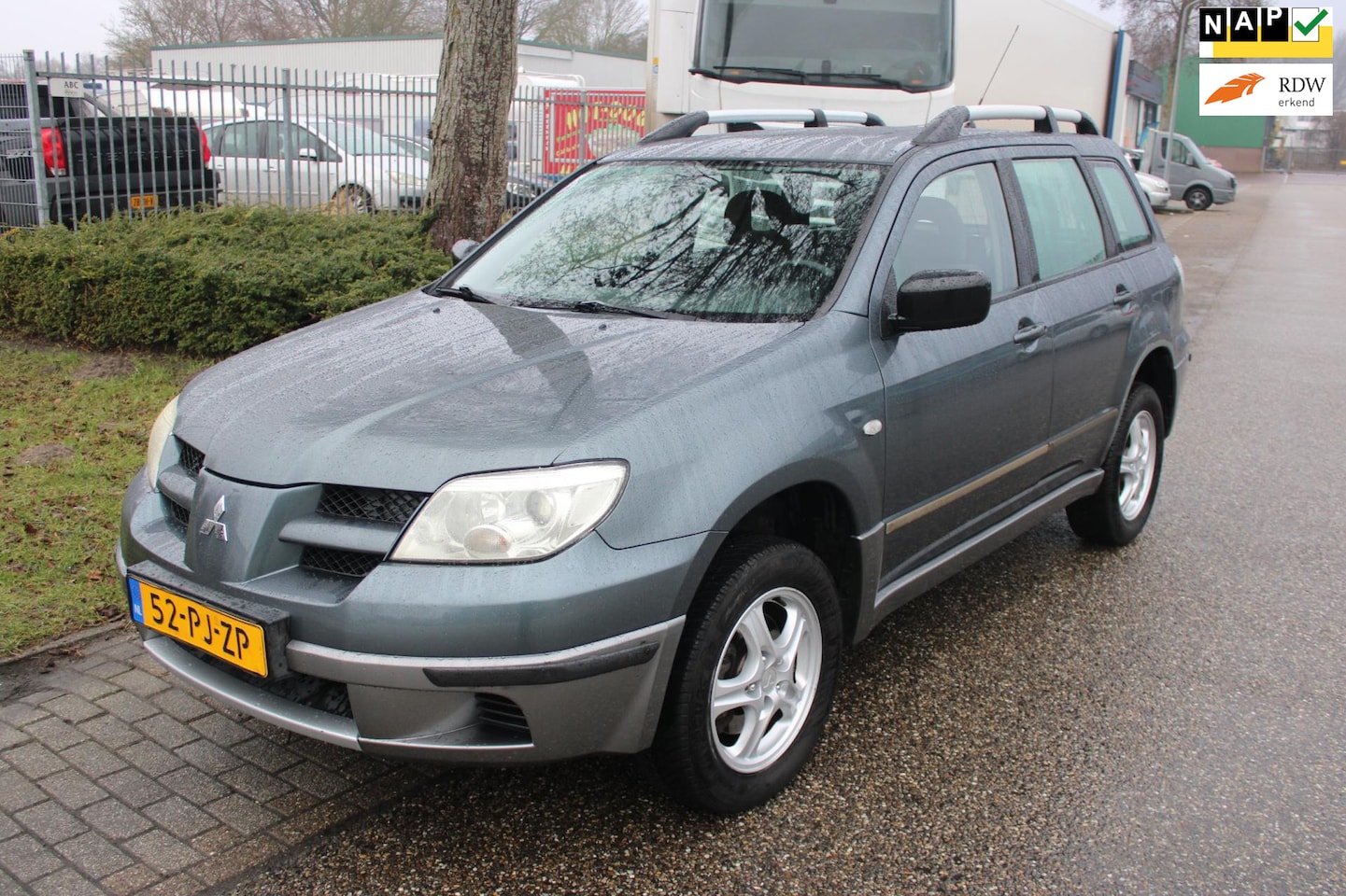 Mitsubishi Outlander - 2.0 Comfort | Inruilkoopje | Cruise | Airco | PDC | - AutoWereld.nl