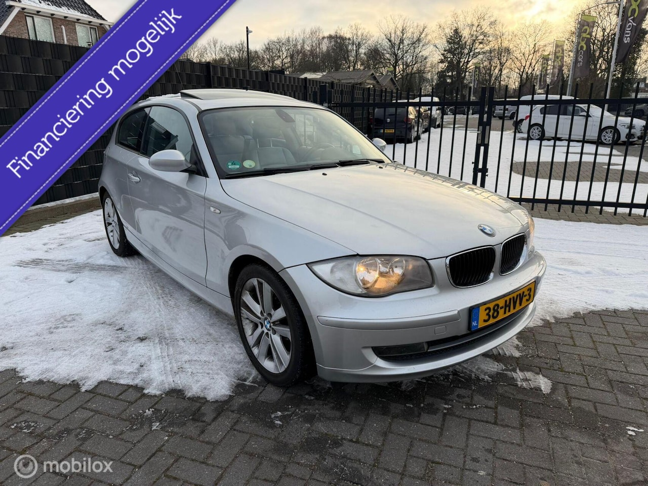 BMW 1-serie - 118i High Executive 118i High Executive - AutoWereld.nl